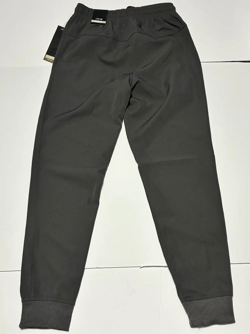 LEG3ND Gray Stretch Joggers NWT Youth L (14-16)